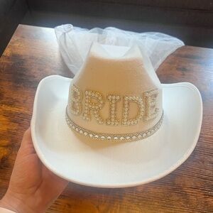 Bride cowboy hat with veil